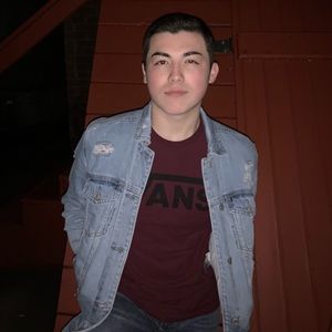 Meet your Posher, John